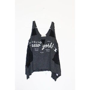 Scrapbook Hello New York Grap Mesh Fringe Crop Top